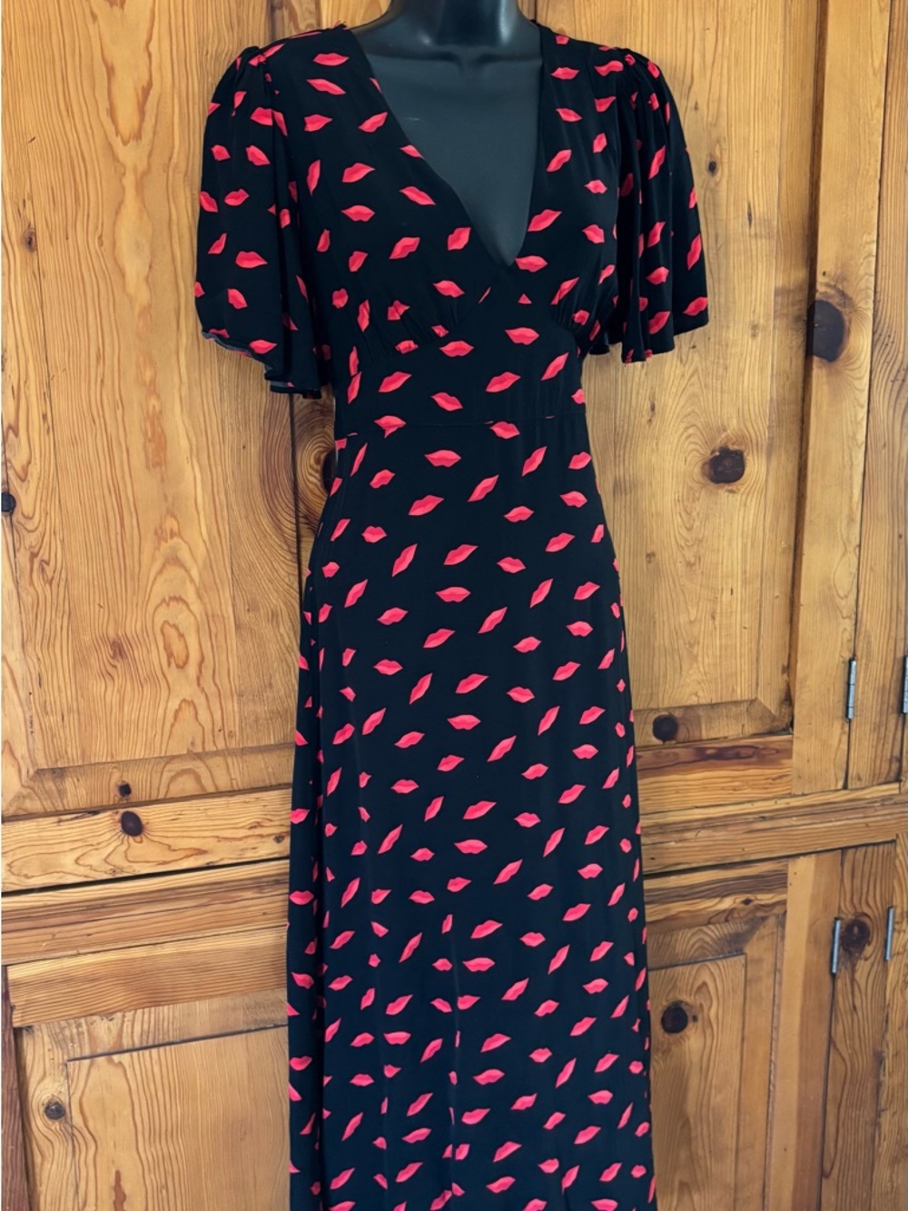 A New Day rayon dress flutter  sleeves &  red lipstick kiss theme Sz Sm 6 💋